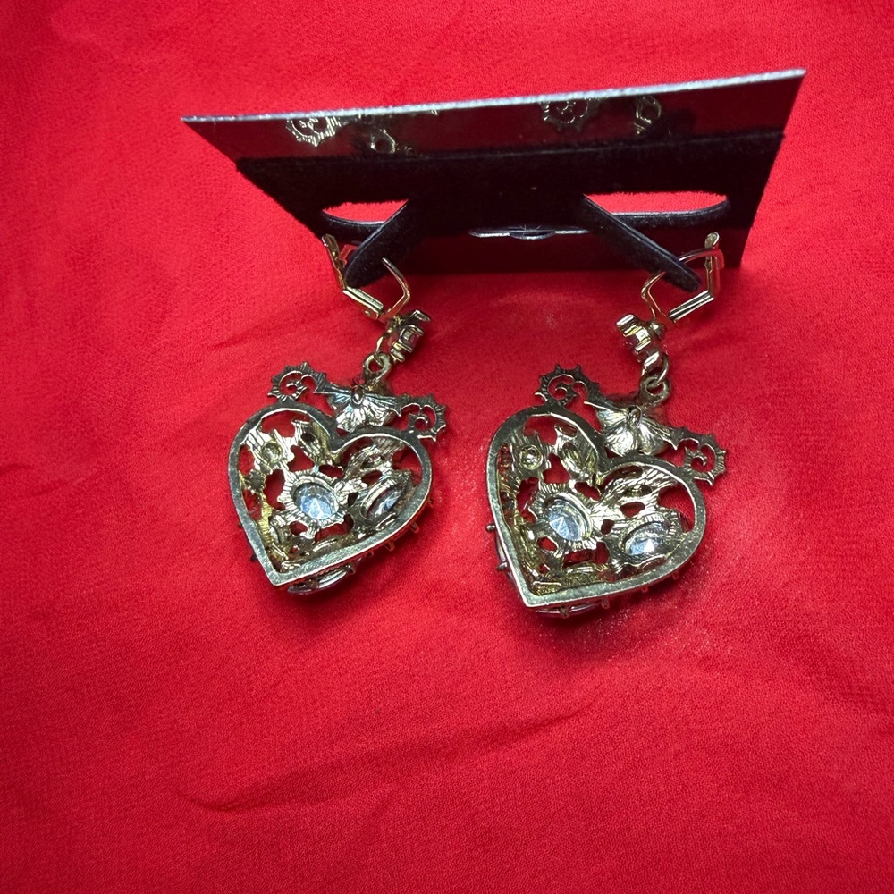 Betsey Johnson heart rhinestone earrings - Picture 3 of 3